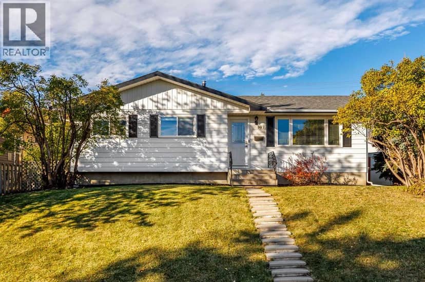 907 Canfield Crescent SW, Calgary, photo 3