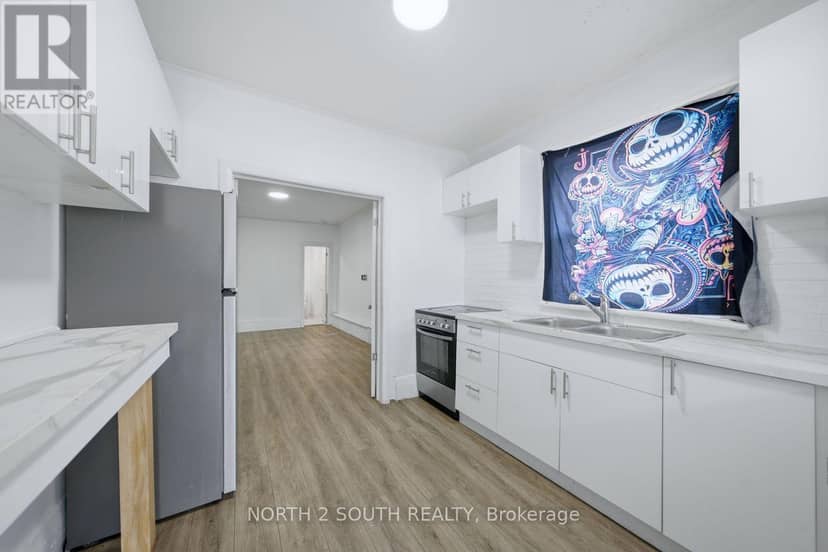 880 Dundas Street E, London East, photo 6