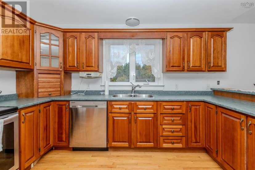 103 Paradise Road, Albert Bridge, photo 6