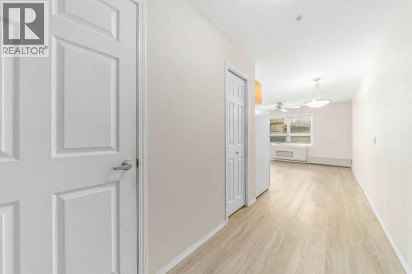 218, 1595 Southview Drive SE, Medicine Hat, photo 3