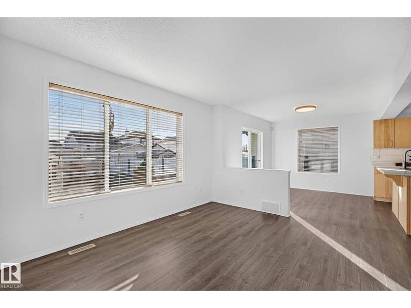 2 Heatherglen Dr, Spruce Grove, photo 7