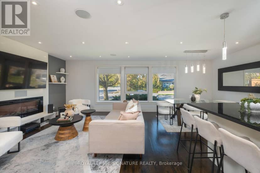 47 Tedford Drive, Toronto, photo 2
