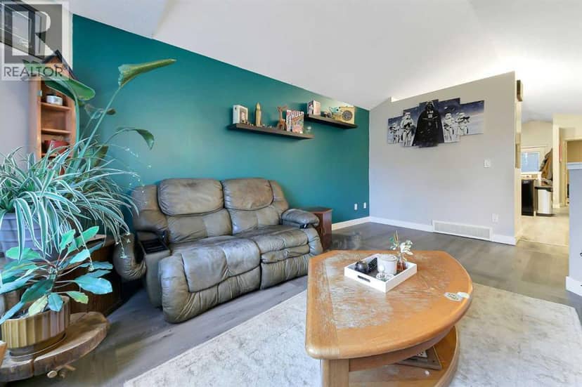 220 Jordan Parkway, Red Deer, photo 6