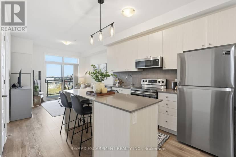 424 - 1105 Leger Way, Milton, photo 4