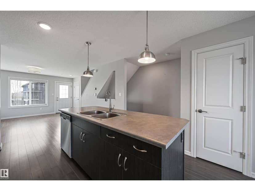 #34 2215 24 ST NW, Edmonton, photo 7
