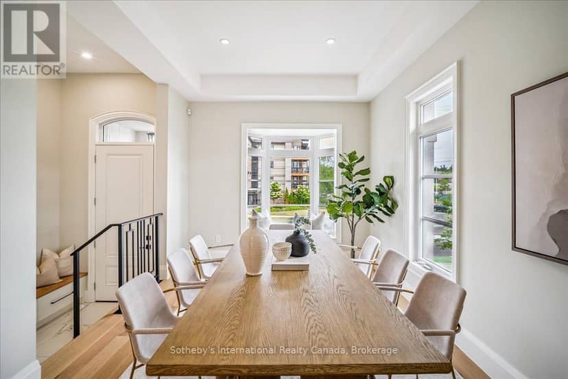 249 Rebecca Street, Oakville, photo 8