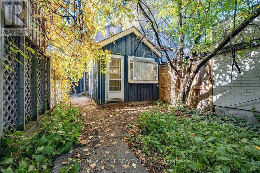 279 Brunswick Avenue, Toronto, photo 4
