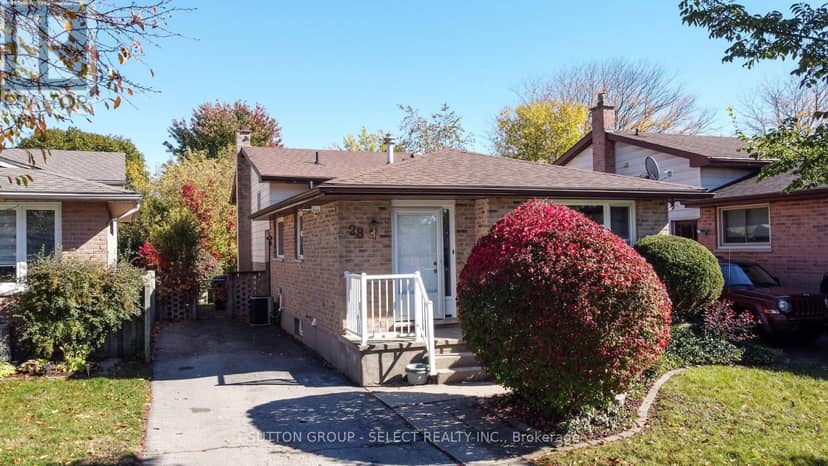 28 Corinth Court, London East