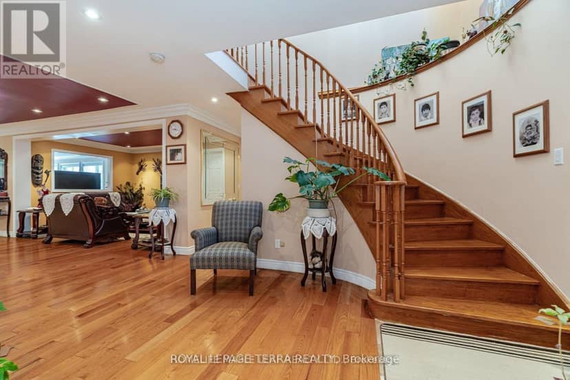14 Sheringham Street, Brampton, photo 3