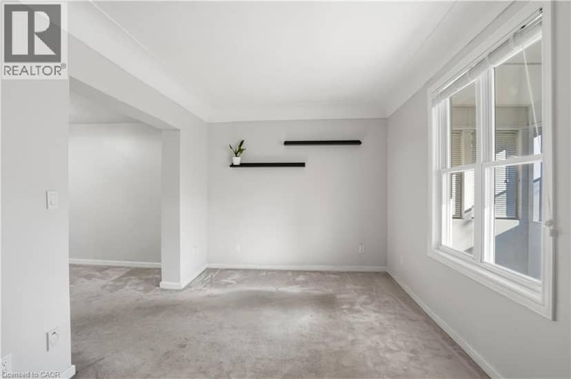 145 CAMPBELL Avenue, Hamilton, photo 6