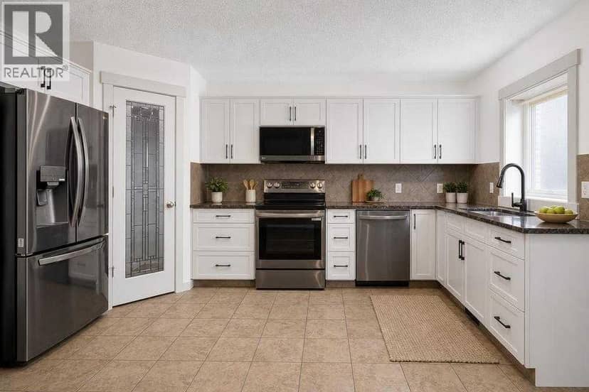 130 Panamount Road NW, Calgary, photo 2