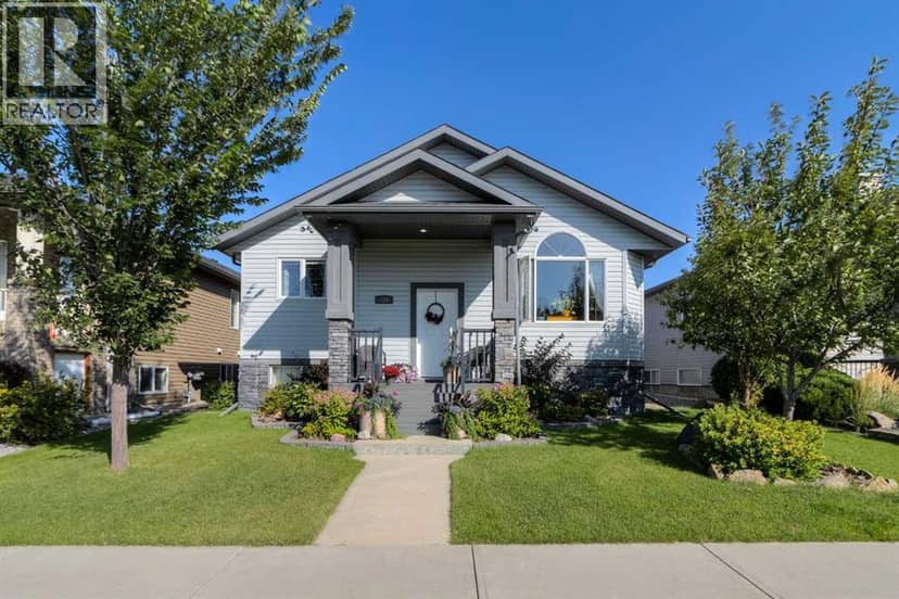 159 Grand River Boulevard W, Lethbridge, photo 2