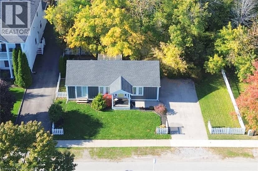475 GATE Street, Niagara-on-the-Lake, photo 2