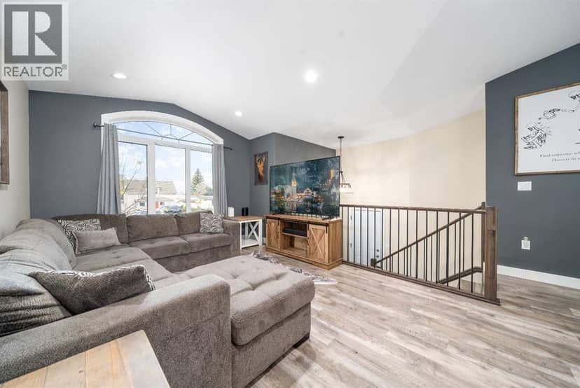 316 3 Street W, Bow Island, photo 7