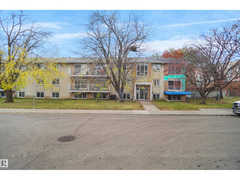 #102 10140 151 ST NW NW, Edmonton, photo 2
