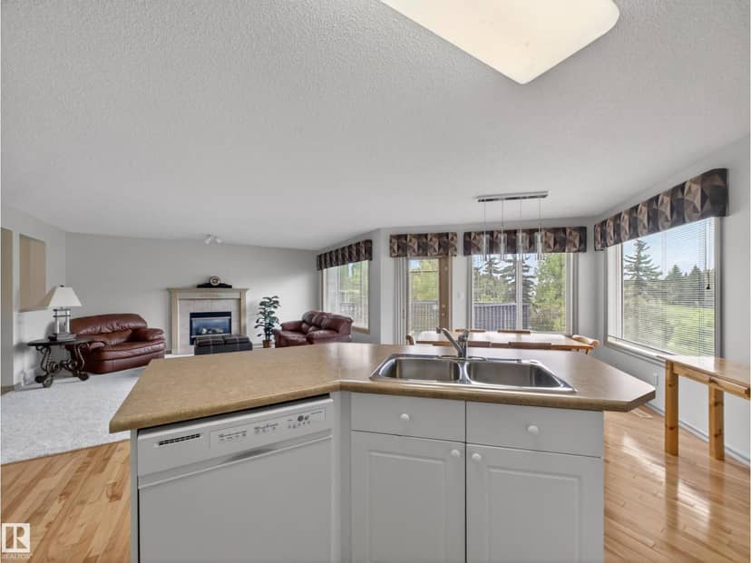 1381 Breckenridge Dr NW, Edmonton, photo 8