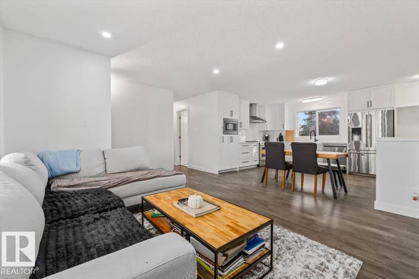 42 Glengarry Cr, Sherwood Park, photo 5