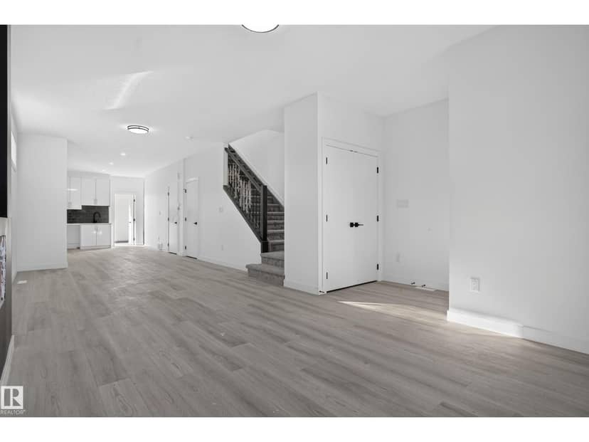 3605 112 AV NW NW, Edmonton, photo 6