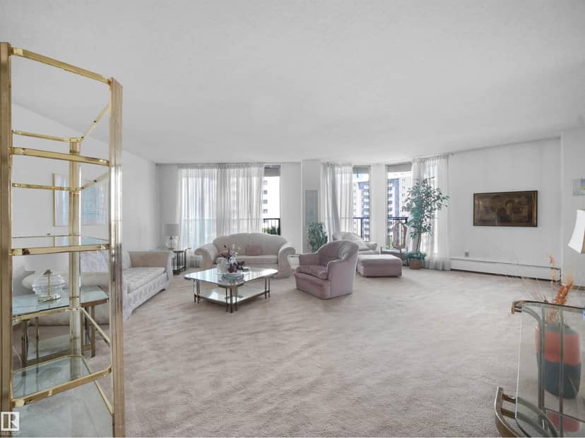 #701 11710 100 AV NW, Edmonton, photo 5