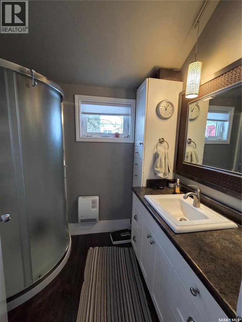 213 First AVENUE N, Hyas, photo 8