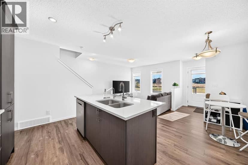 154 Yorkville Road SW, Calgary, photo 7