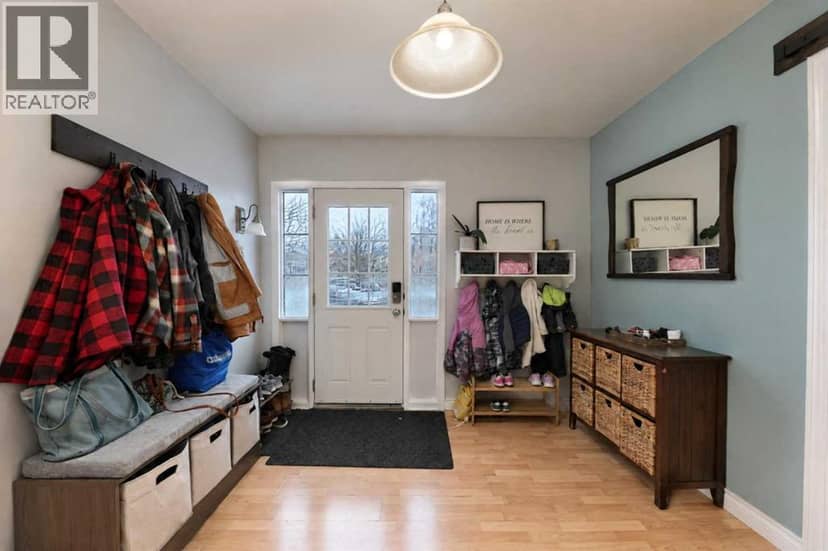 4610 47 Street, Olds, photo 7