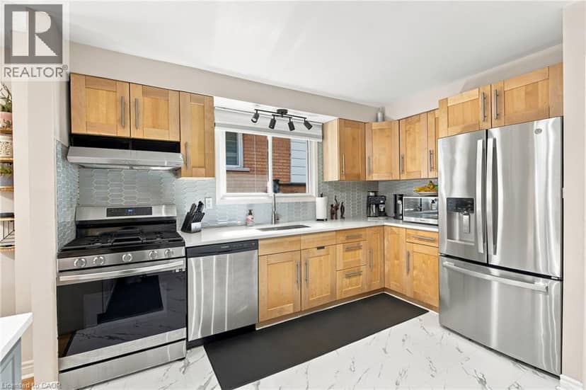 12 GLAMIS Court, Hamilton, photo 6