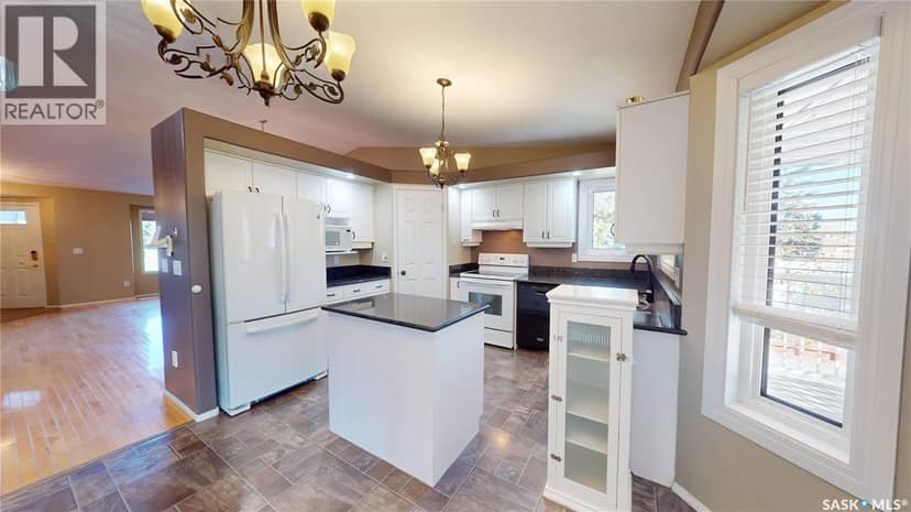 803 Swan CRESCENT, Saskatoon, photo 3