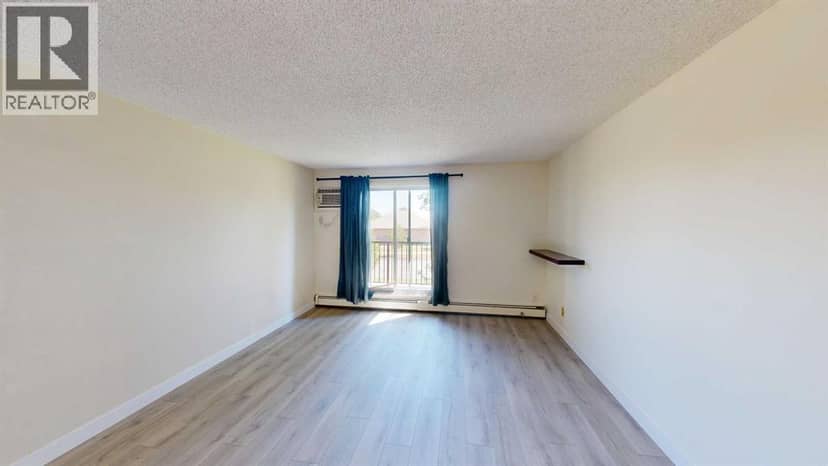 212, 401 Columbia Boulevard W, Lethbridge, photo 6