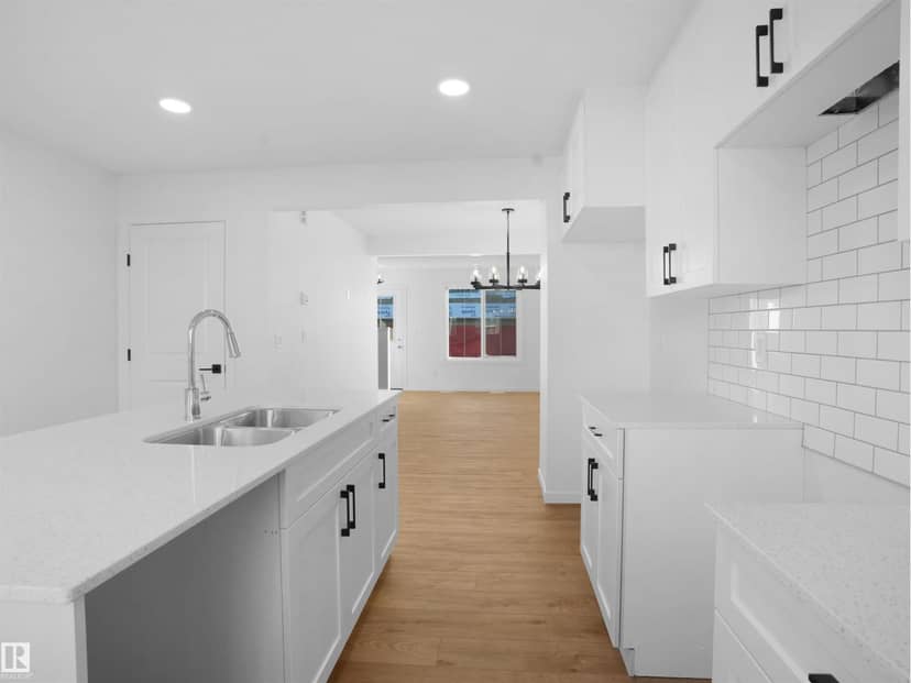 3 18632 18 AV NW, Edmonton, photo 6