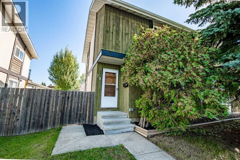 29 Abbott Close, Red Deer, photo 2