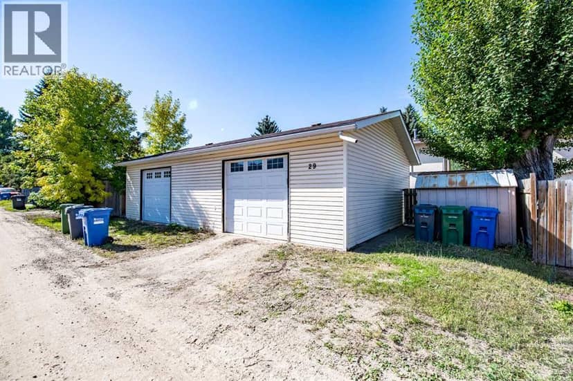 29 Abbott Close, Red Deer, photo 4