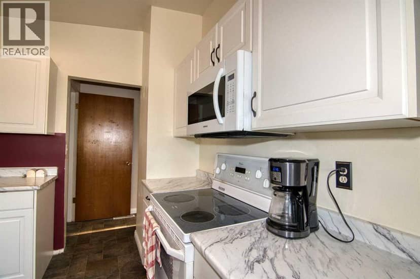 1710 15 Avenue N, Lethbridge, photo 7
