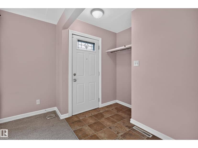 9108 132A AV NW, Edmonton, photo 3