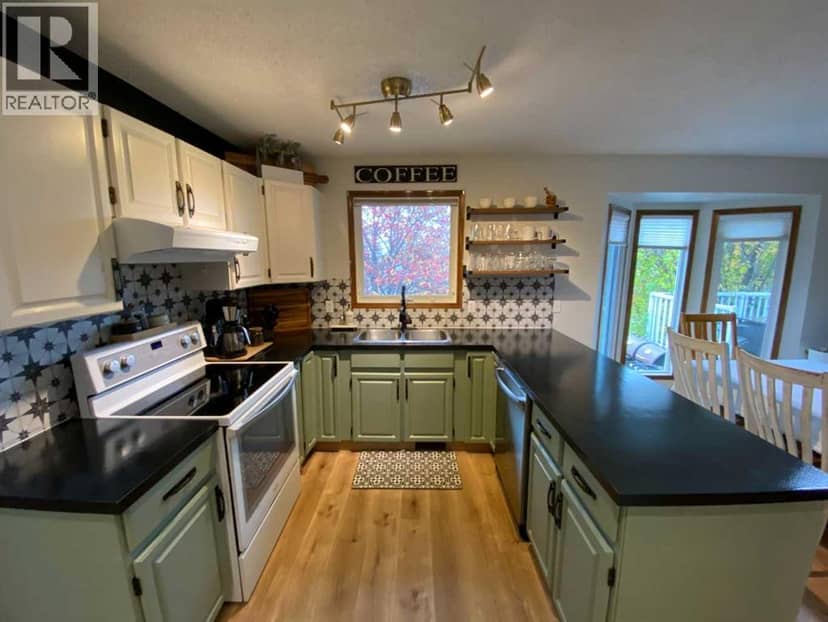39 Lakeview Crescent E, Brooks, photo 6