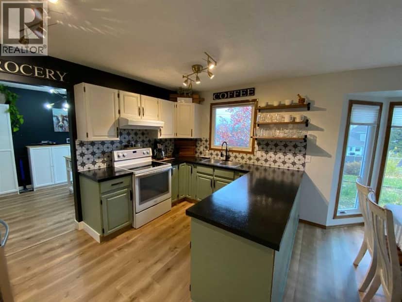 39 Lakeview Crescent E, Brooks, photo 7