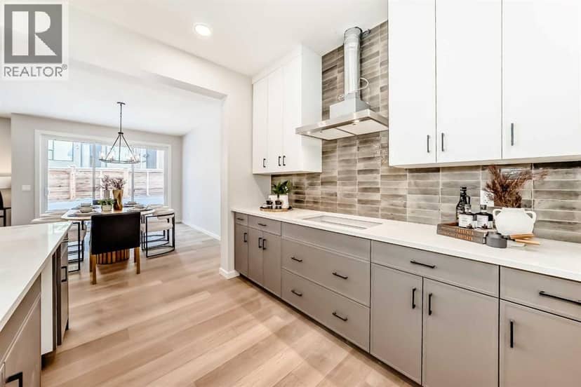33 Rochester Crescent NW, Calgary, photo 7