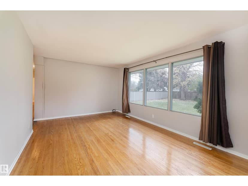993 Cedar ST, Sherwood Park, photo 8