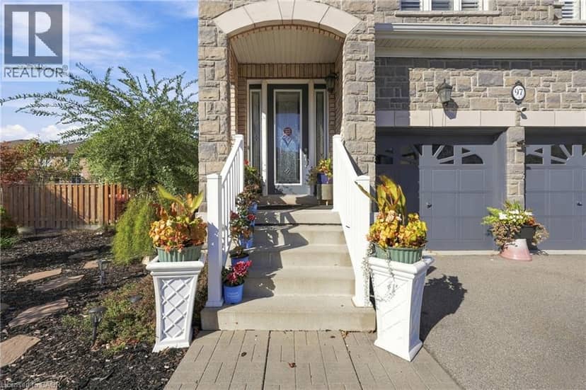 97 NARBONNE Crescent, Stoney Creek, photo 6
