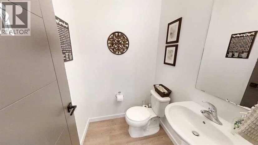 1219 Pacific Circle W, Lethbridge, photo 5