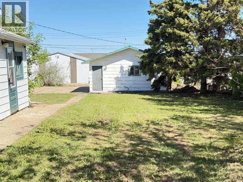 5027 46 Avenue, Spirit River, photo 2