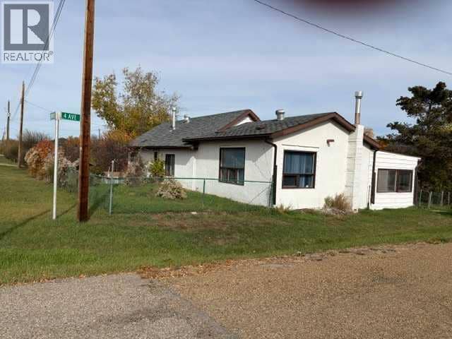 432 Center Street, Drumheller
