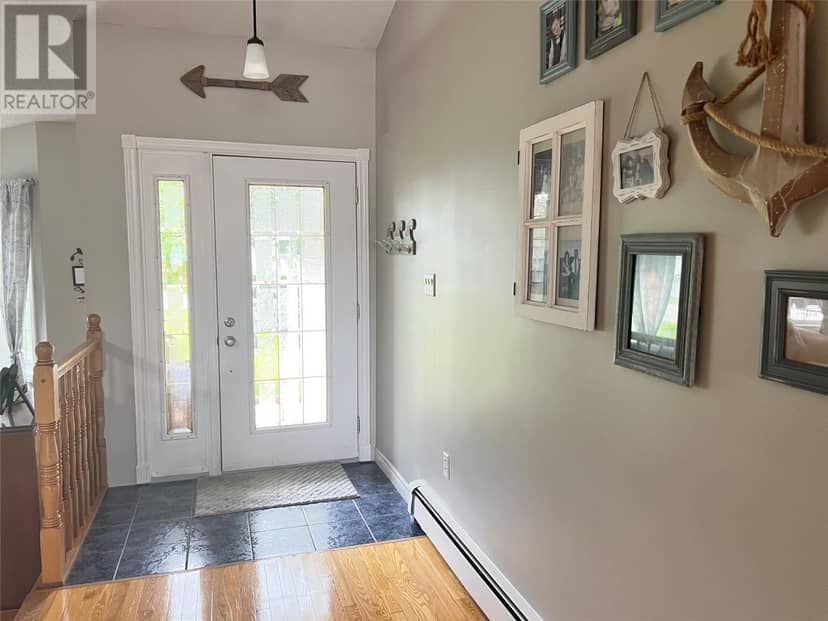 185 Main Street, Springdale, photo 2