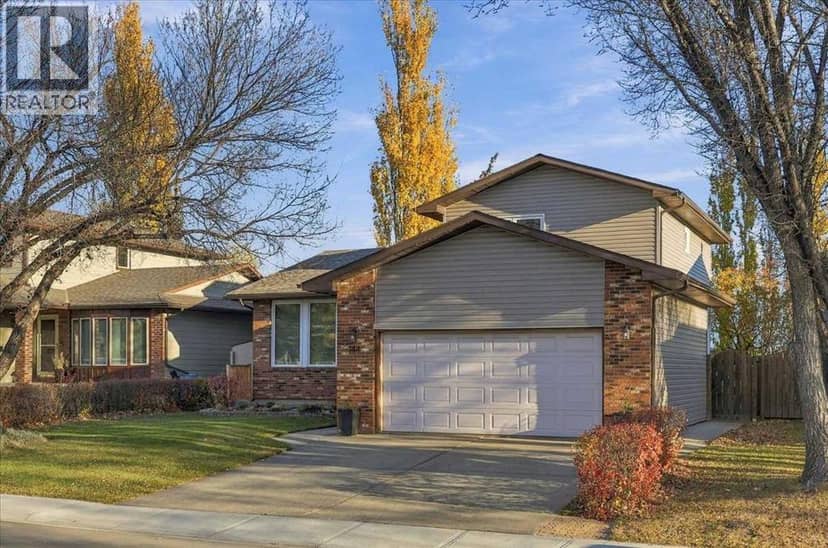 144 Bernard Way NW, Calgary, photo 3