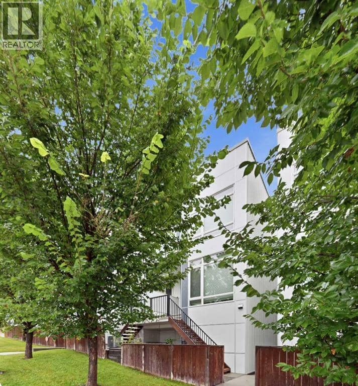 2, 3804 Parkhill Place SW, Calgary, photo 3