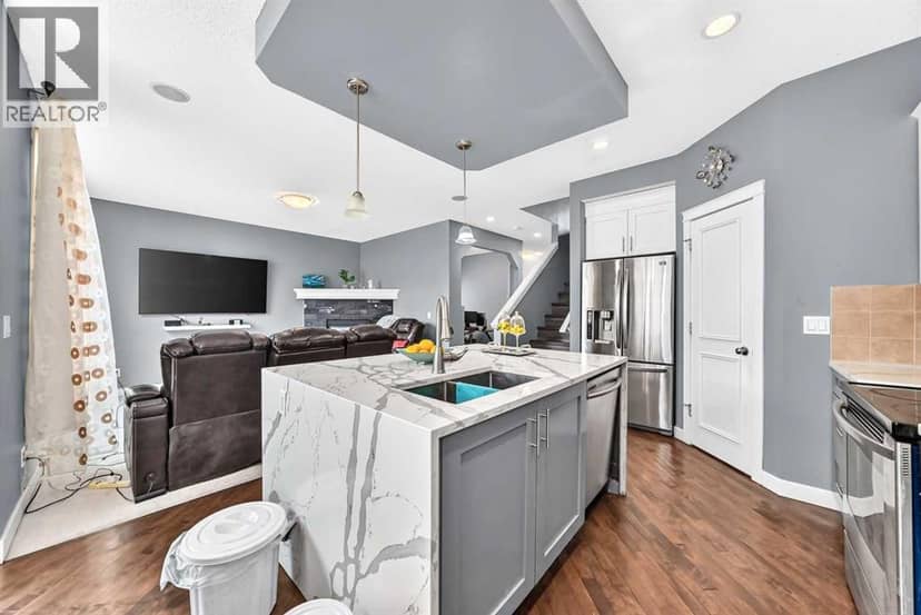 1580 New Brighton Drive SE, Calgary, photo 8