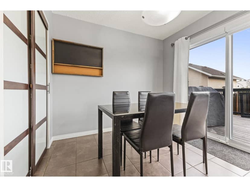 7030 21A AV SW, Edmonton, photo 7