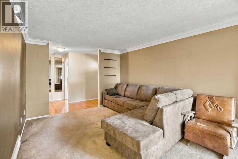 3037 Doverbrook Road SE, Calgary, photo 7