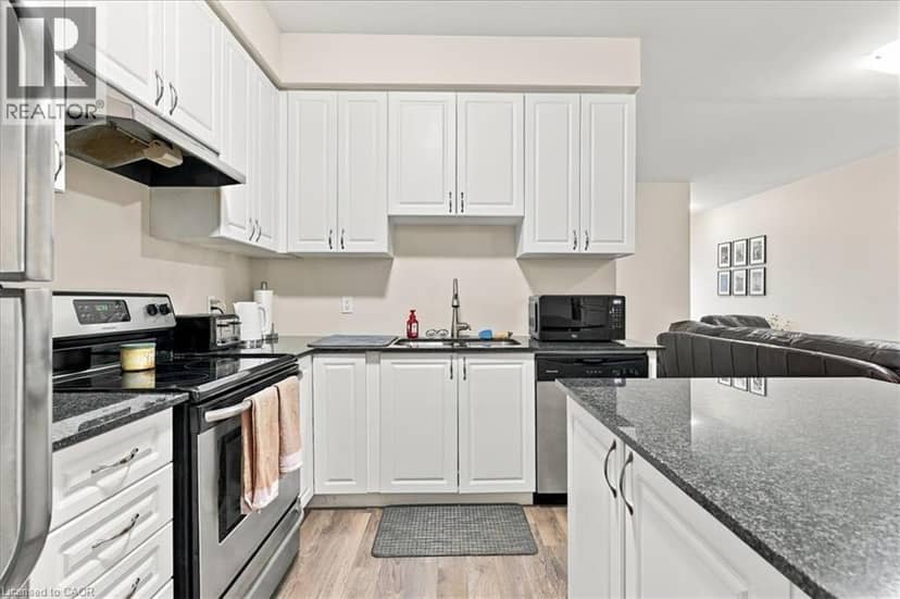 908 APPLE HILL Lane, Kitchener, photo 5