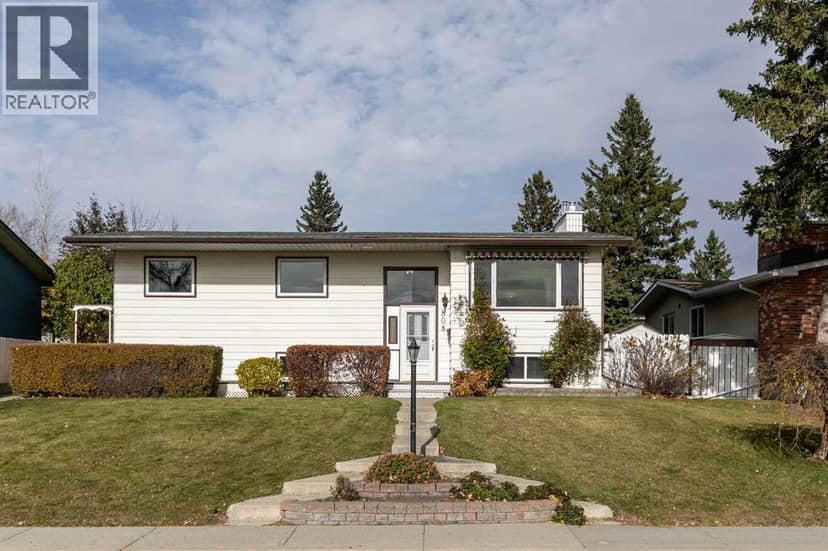 808 Stonehaven Road SW, Calgary